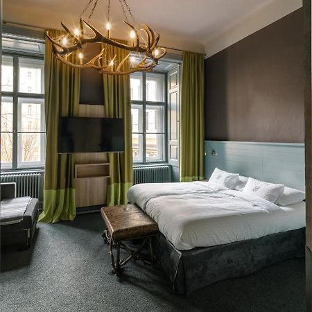 Saint Shermin Bed Breakfast & Champagne Виена Екстериор снимка