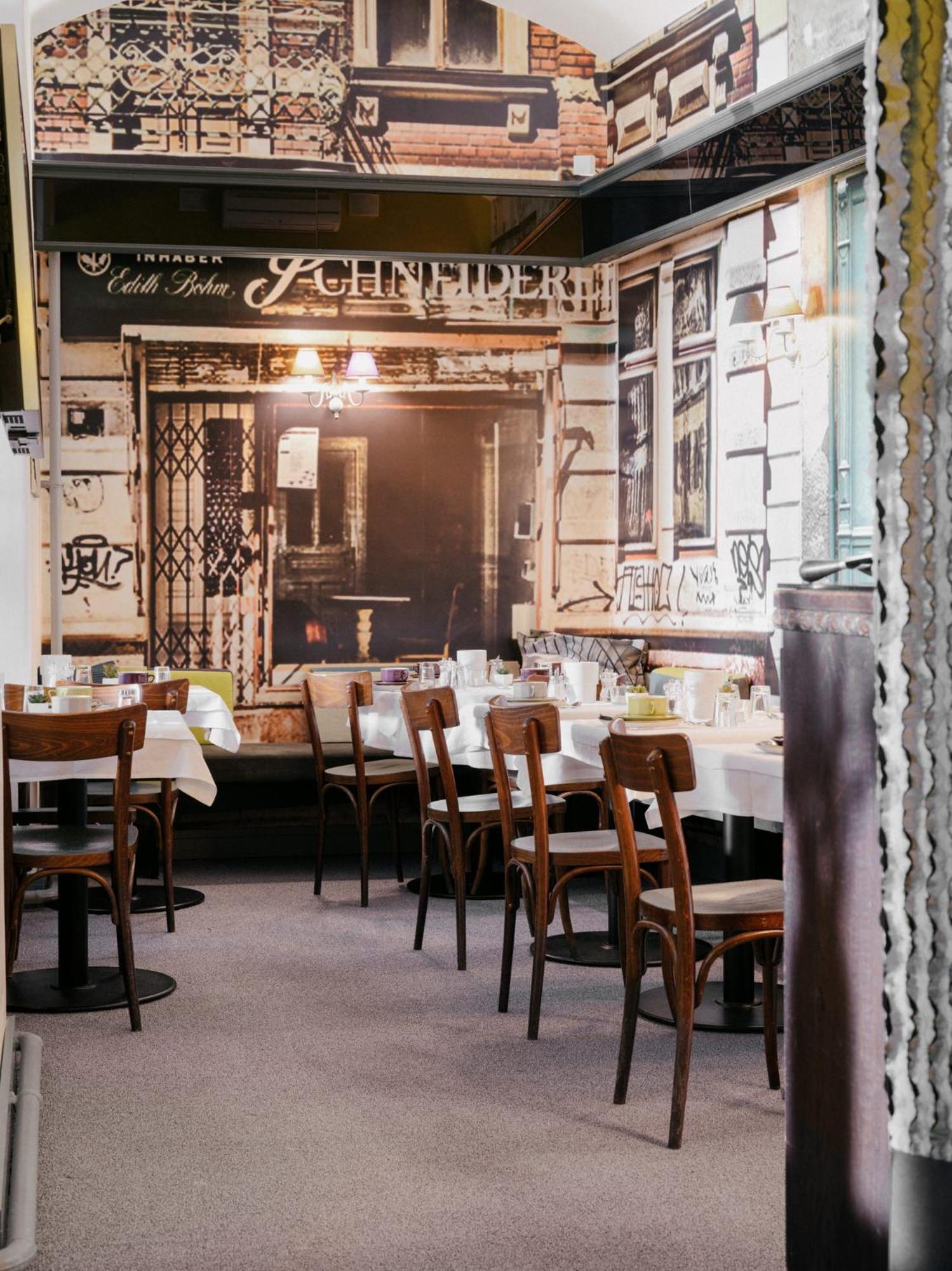 Saint Shermin Bed Breakfast & Champagne Виена Екстериор снимка