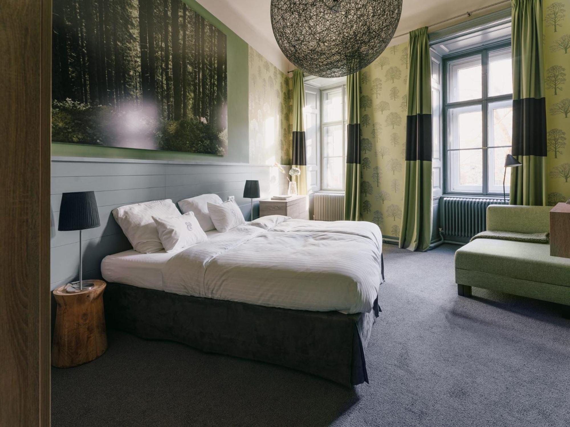 Saint Shermin Bed Breakfast & Champagne Виена Екстериор снимка
