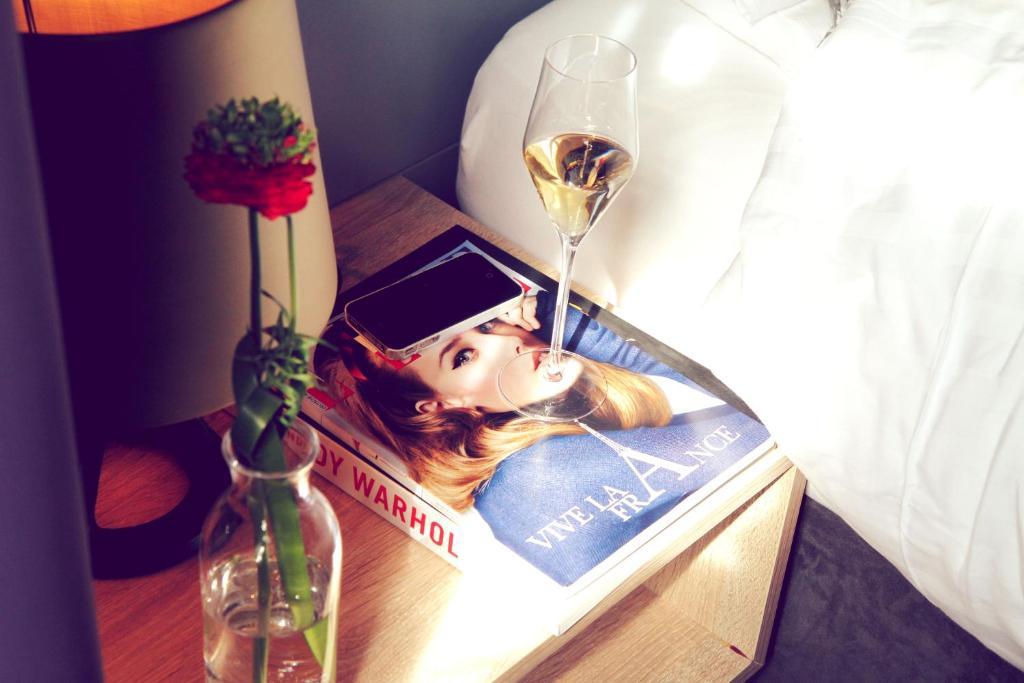 Saint Shermin Bed Breakfast & Champagne Виена Екстериор снимка
